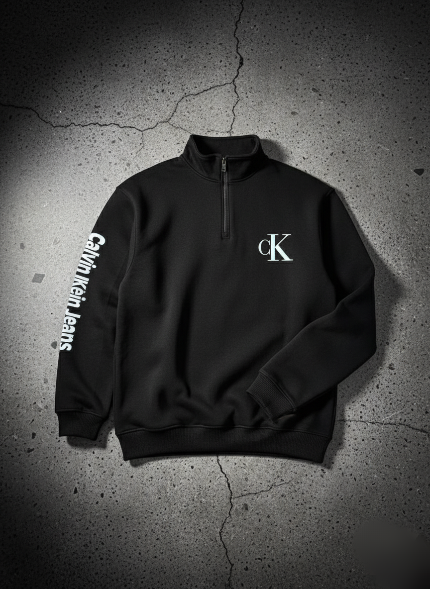سويت شيرت كالفن كلاين جينز بسحاب ربع وشعار CK وطبعة على الكم